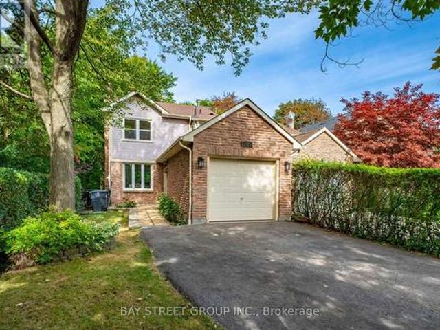 2439 Musket Court, Mississauga, ON, L5L 3B7 house for sale | Listing ID W13814 | Royal LePage
