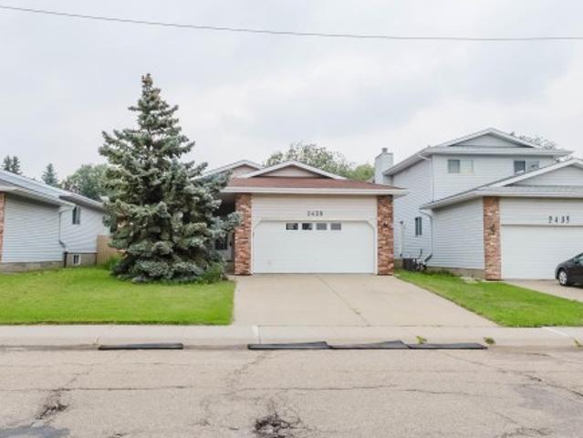 2439 Street Nw, Edmonton, AB, T6J 4N7 house for sale | Listing ID E4500 | Royal LePage