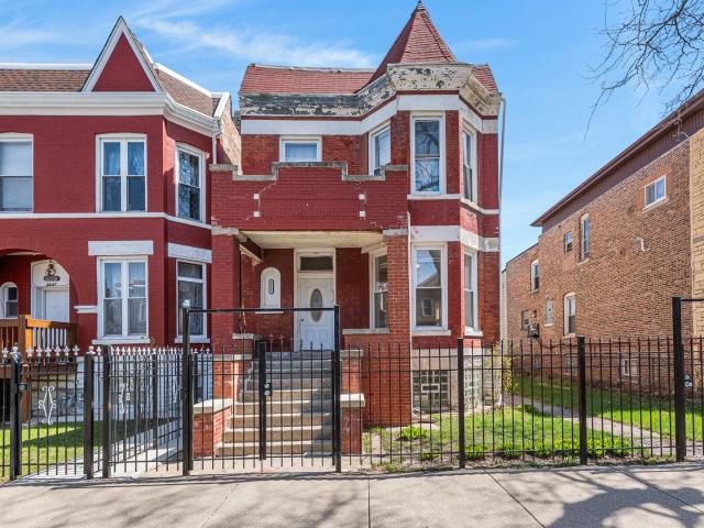 2439 S Millard Avenue 1, Chicago, US, IL