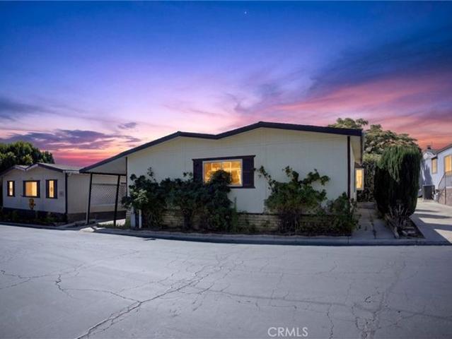 24303 Woolsey Canyon Rd Spc 137, Canoga Park, CA 91304
