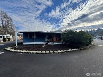 2430 Meadowlark Lane