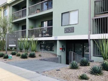 2430 Naomi St 2 beds, 2 full baths