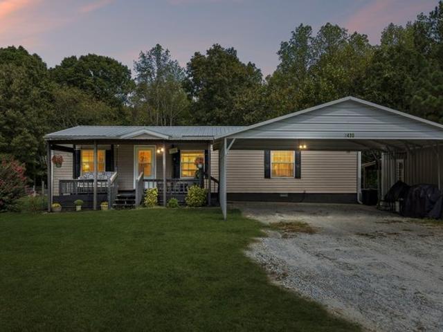 2430 Old Natchez Trace Trl, Camden, TN 38320