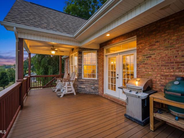24327 Eagle Site Drive