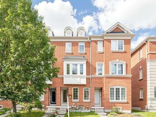 2433 Bur Oak Avenue, Markham, ON, L6B 1G3 house for sale | Listing ID N13596 | Royal LePage
