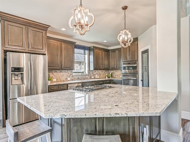 2433 Prairie Mist Lane