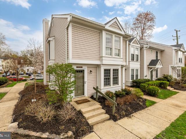 2433 S Walter Reed Drive # 18 1