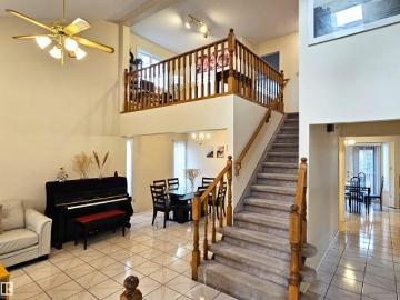 2433 89 Street, Edmonton, AB, T6K 2Y8 house for sale | Listing ID E4484 | Royal LePage