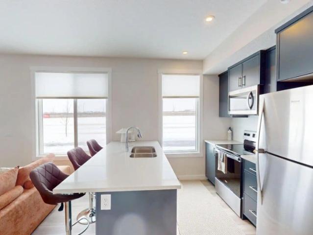 243 380 Seton Villas Southeast — 1 Bed
