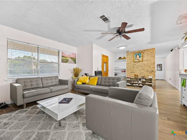 243 County Road 4314