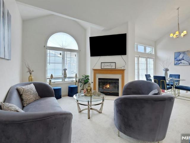 243 Cambridge Drive
