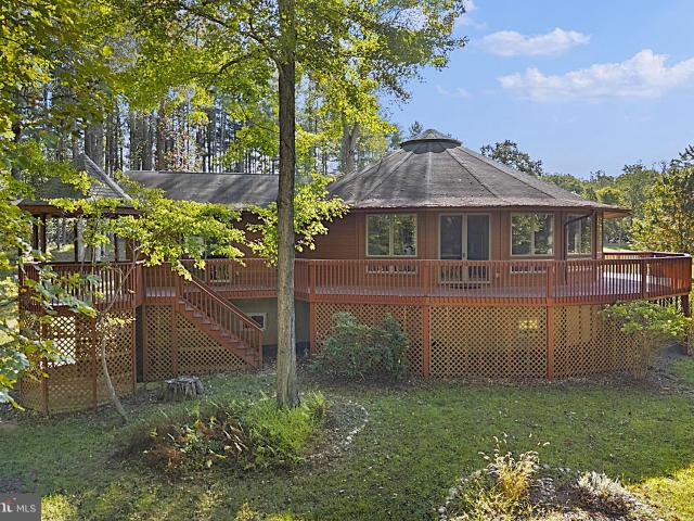 243 Aaron Mountain Rd, Castleton, VA 22716 | MLS #VARP2001