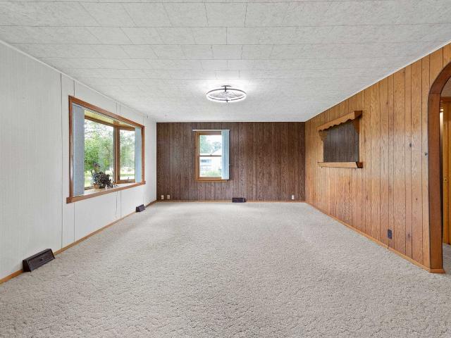 243 e chicago road