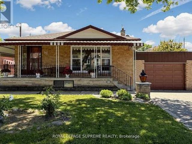 243 Epsom Downs Drive, Toronto, ON, M3M 1T3 house for sale | Listing ID W13520 | Royal LePage