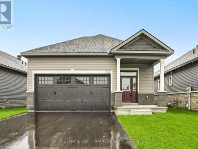 243 Hannam Bud Way, Ottawa, ON, K4M 0Z3 house for sale | Listing ID X13781 | Royal LePage