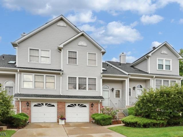 243 Harvard Dr
