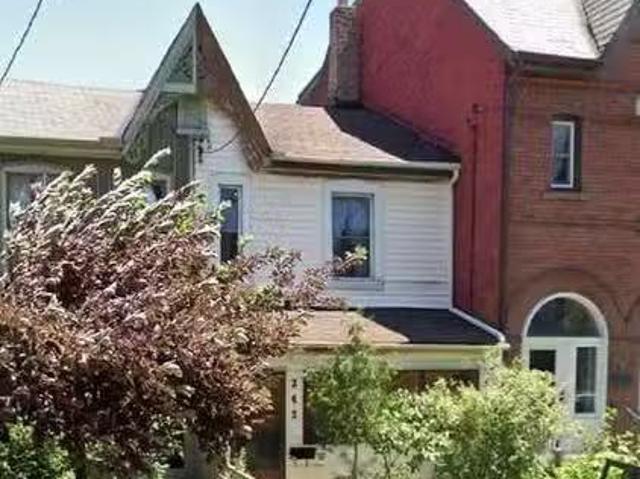 243 Lippincott Street, Toronto, ON, M5S 2P4 investment for s.