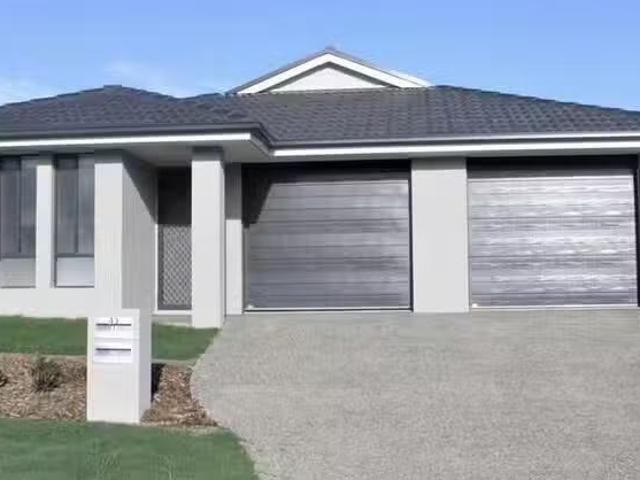 2/43 Sapphire Crescent, Redbank Plains, QLD 4301