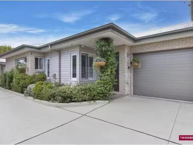 2/43 Paul Street, Umina Beach Apartment for rent Listed by Jy.