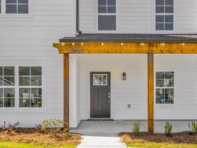 243 Ridge Boulevard