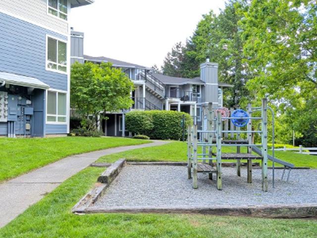 243rd Pl SE Unit L204