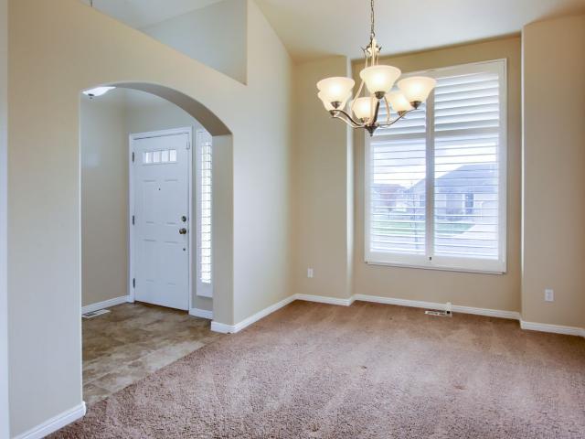 2444 N Hooded Crane Cir Unit 11, Clinton, US, UT