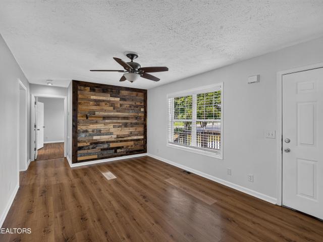 2444 Honey Grove Lane