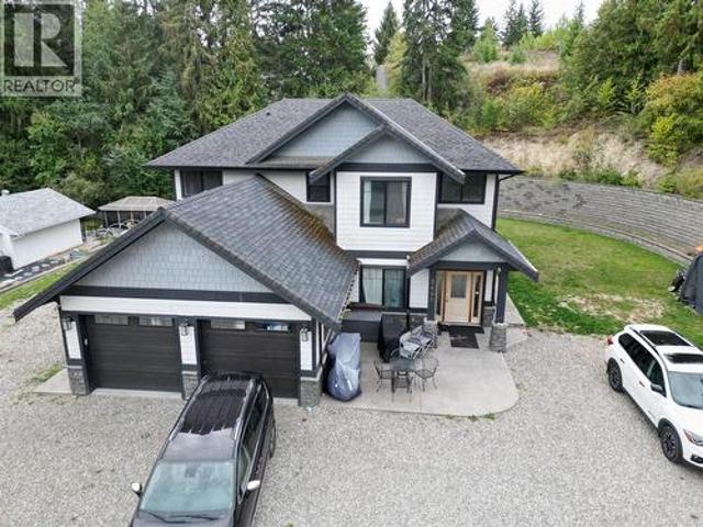 2446 Centennial Drive, Blind Bay, BC, V0E 1H0 house for sale | Listing ID 10401 | Royal LePage