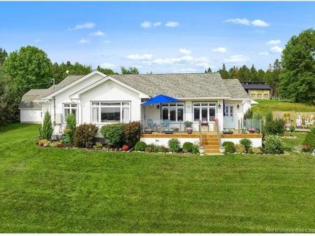 2446 Route 105, Lower Queensbury, NB, E6L 1G2 house for sale | Listing ID NB140818 | Royal LePage