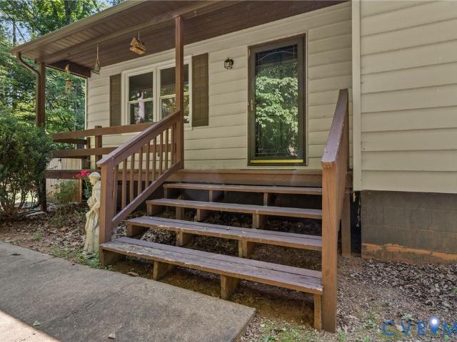 2448 Mountain View Road