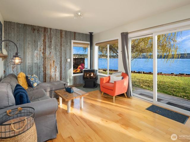 24410 Vashon Highway SW