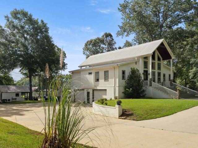 2442 Hebb Road