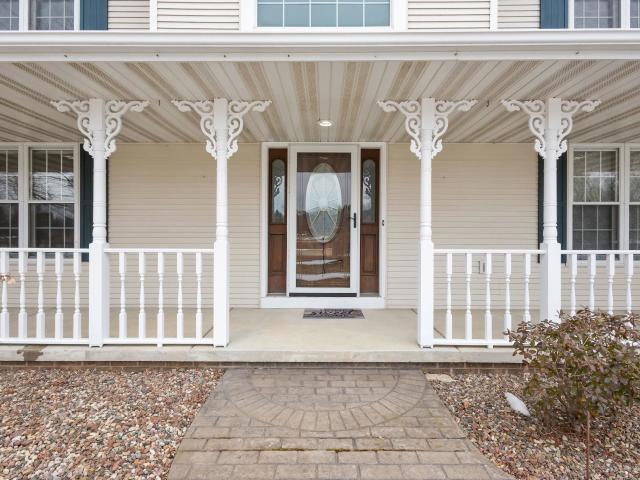 2443 RAVINE Court