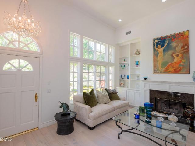 2443 Swanfield Ct, Thousand Oaks, CA 91361 | MLS #226000 VC