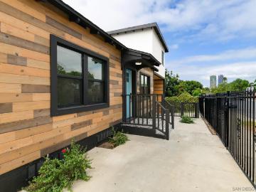 244 26th St, San Diego, CA 92102 | MLS #260013