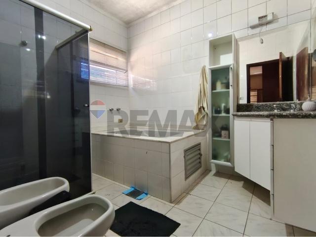 244 Área Útil Casa Alugar, 3 Dormitórios localizado em Jardim São Vito, Americana, São Paulo, 13473200 | Brasil