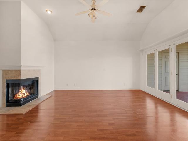 244 Boxmere Pl