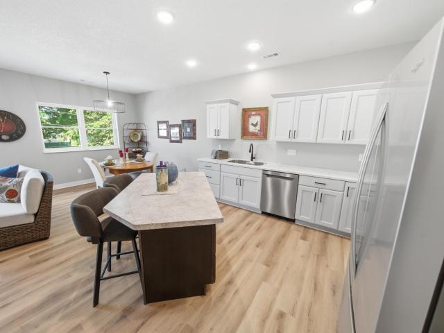 244 Gold Street S
