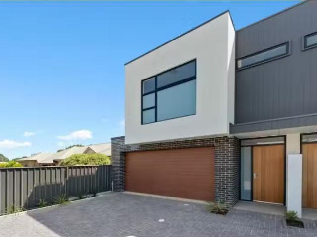 2/44 Florence Street, Fullarton House for rent Listed by Virg.