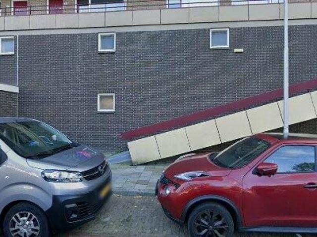 244 m2 apartment for rent in Delft
