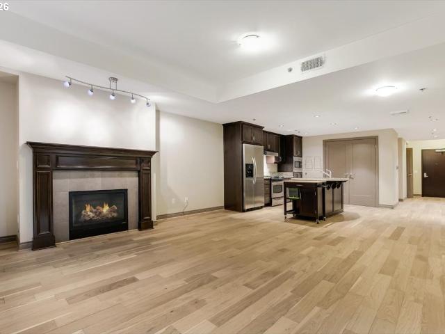 2454 nw westover rd # 102