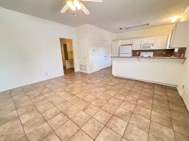 2455 Montgomery Rd #46, Huntsville, TX 77320 MLS 74468955