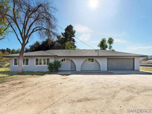 24567 Adams Ave