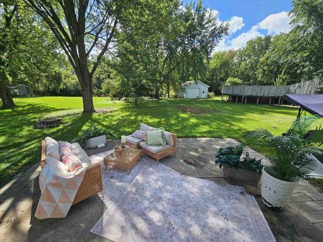 2456 heather road