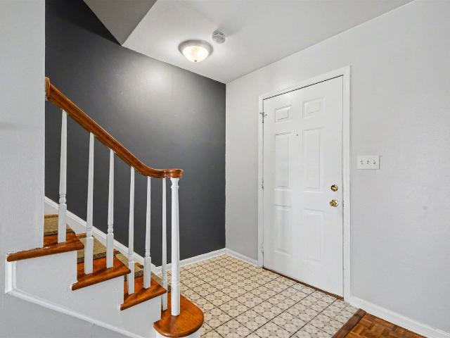 2457 Abbington Drive