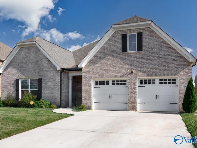24587 Beacon Circle