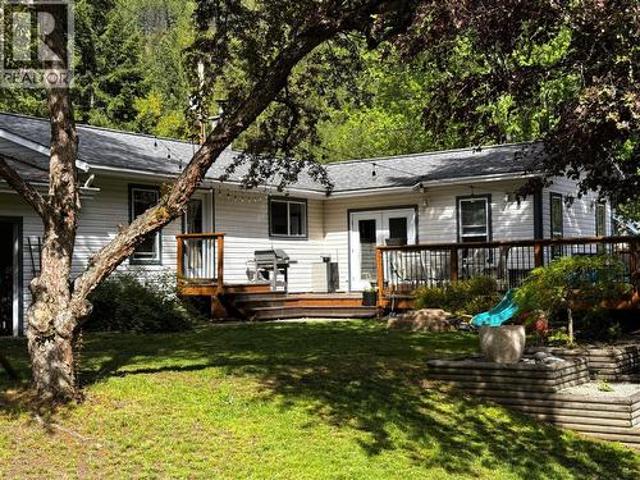 2451 Cunningham Road, Slocan Park, BC, V0G 2E0 house for sale | Listing ID 10383 | Royal LePage