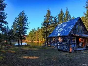 2451Z Ch. Cain, Pontiac, QC, J0X 2V0 house for sale Listing.