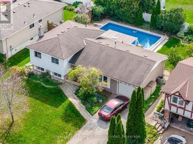 2452 Yarmouth Crescent, Oakville, ON, L6L 2M8 house for sale | Listing ID W13810 | Royal LePage