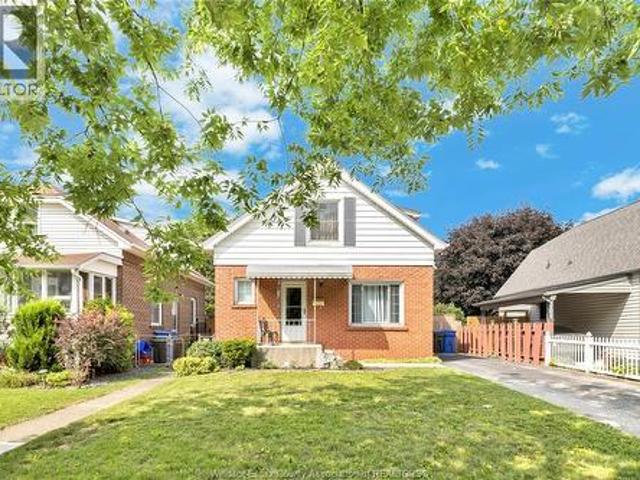 2453 Turner Road, Windsor, ON, N8W 3K9 house for sale | Listing ID 26026 | Royal LePage